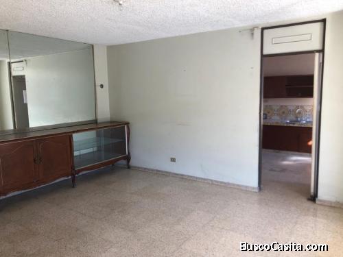 CASA EN COL ESCALON PARA REMODELAR