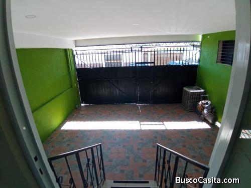 SE VENDE CASA PARA OFICINA EN SAN SALVADOR