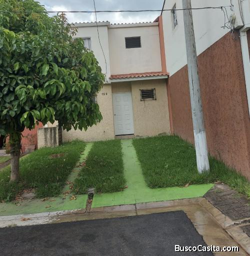 TOWN HOUSE LAS JACARANDAS, LOS SAUCES II