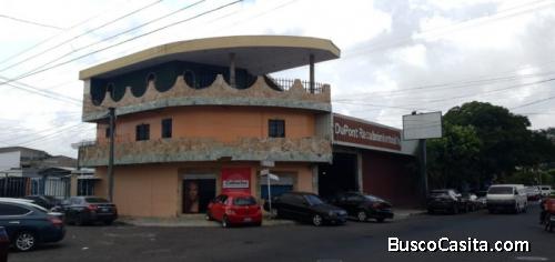VENDO Edificio comercial en Ciudad Merliot