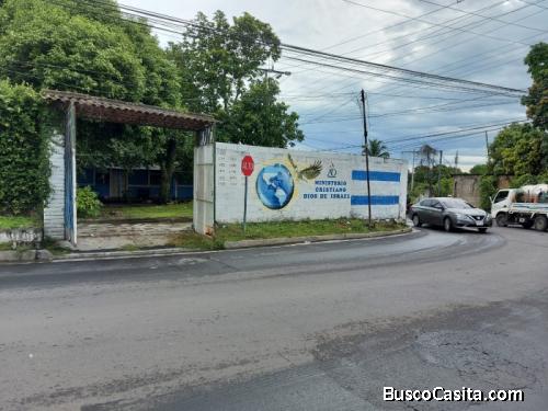 Terreno comercial en venta por Metrocentro Lourdes