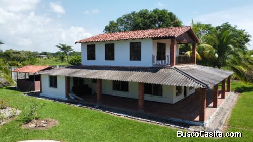 Vendo casa de playa en venta en Salinitas Sonsonate