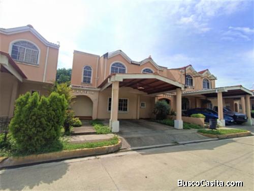 Vendo Amplia Casa En Res Quintas De Las Mercedes; Idi: 136894