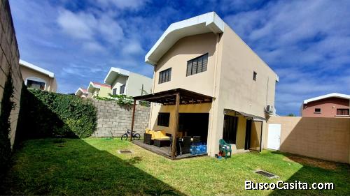Casa En Venta O Renta En Residencial Pasatiempo Sur; Idi: 140160