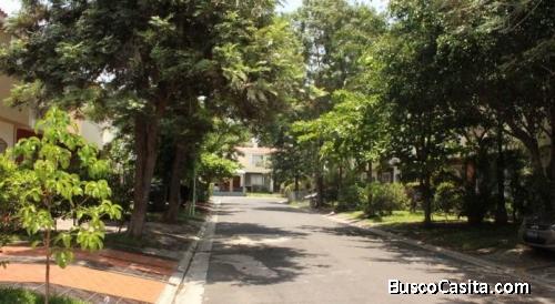 Casa en venta en Jacarandas 1 por el Encuentro Lourdes