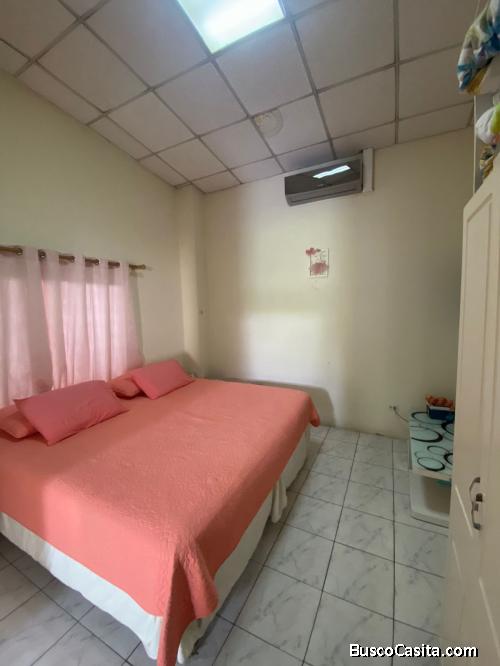 Vendo casa en ciudad merliot- El Salvador