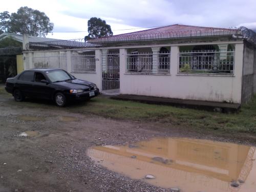 SE VENDE CASA  COL.  MONTE CRISTO 