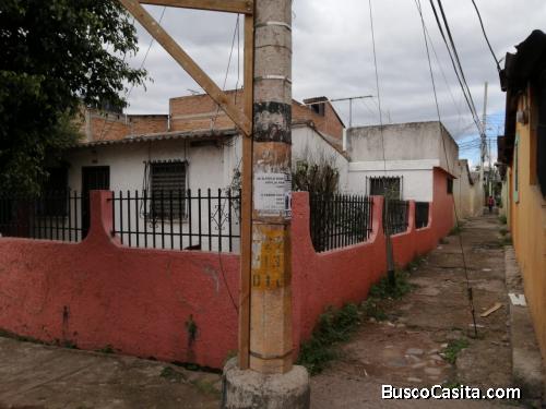 CASA EN VENTA COLONIA 21 DE OCTUBRE