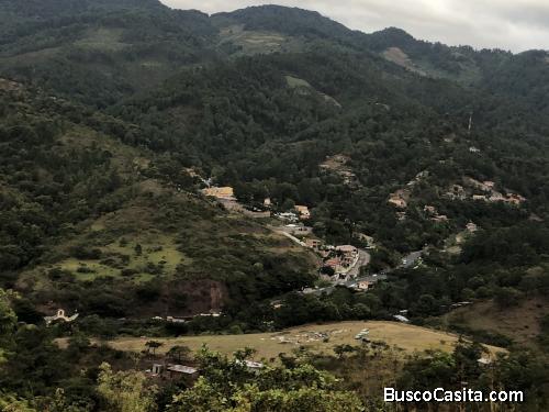 Lotes de 1,000 varas cuadradas en El Chimbo, Santa Lucia