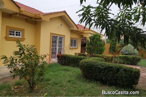 Se Vende Casa en Circuito Cerrado!!!