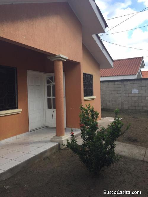 CASA EN VENTA EN RESIDENCIAL SANTA MONICA