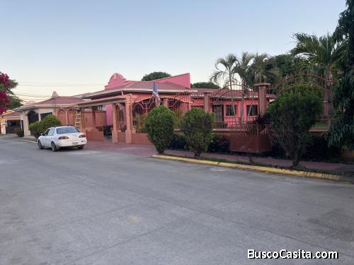 ????se vende hermosa casa en residencial villas paraiso 