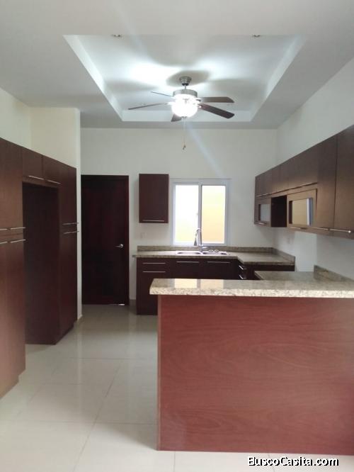 Venta de Townhouse en la Foresta