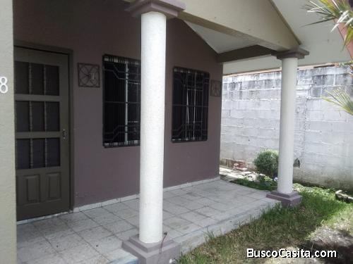 VENTA DE CASA RESIDENCIAL SANTA MONICA SPS