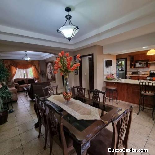 CASA EN VENTA RESIDENCIAL VALLE ENCANTADO SAN PEDRO SULA 