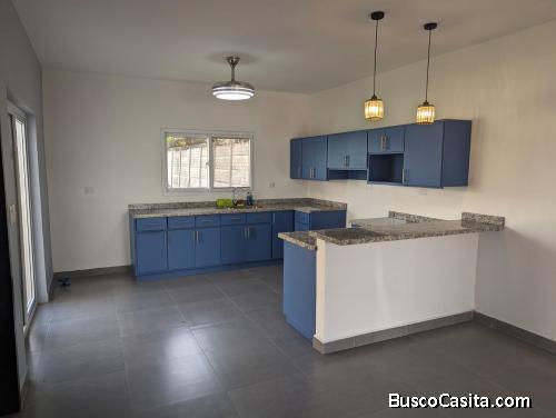 CASA EN VENTA RESIDENCIAL RANCHO TARA 