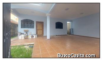 PRECIOSA CASA EN VENTA - SPS