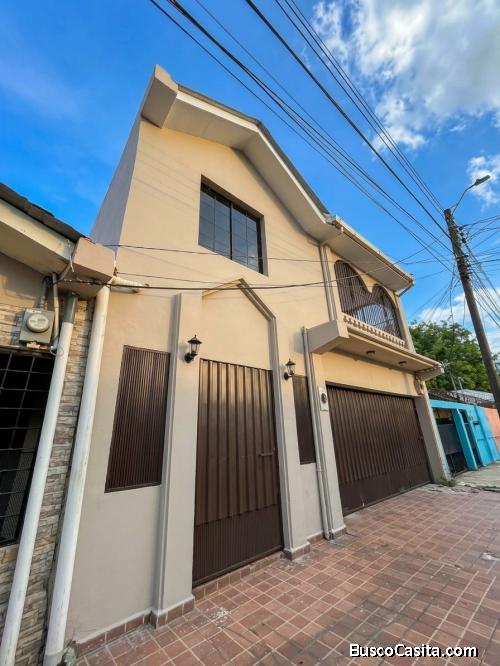 CASA EN VENTA - 4 HABITACIONES || RES EL ROBLE SPS