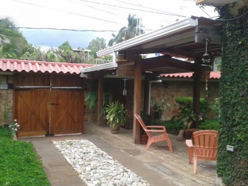 venta de Casa en Villa Fontana norte.