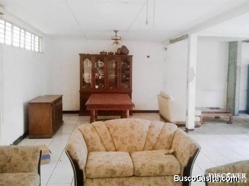 Casa amplia en Venta en Bolonia ID11530