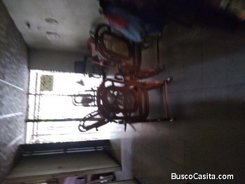 Casa en venta en zona comercial de bello horizonte 