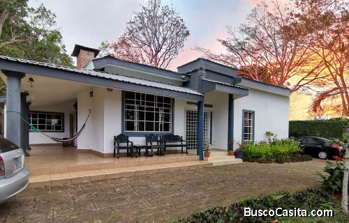 Hermosa Casa quinta a precio  de Reaizacion