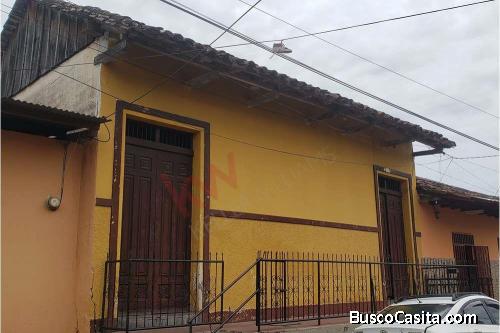 Se vende Casa Colonial estructura Original en Granada. Precio de Oportunidad