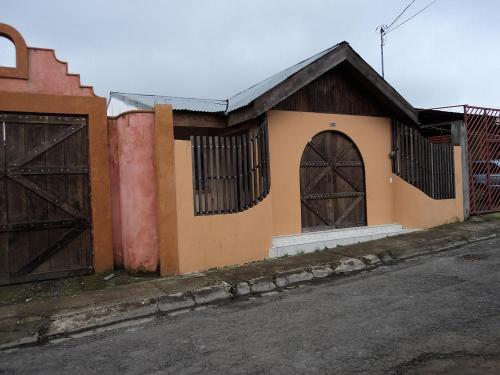 CASA  EN MORAVIA