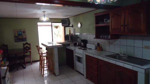 Linda casa en residencial en alajuela