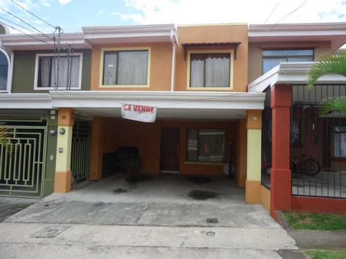 TK-Casita linda en Residencial muy seguro, San Pablo de Heredia