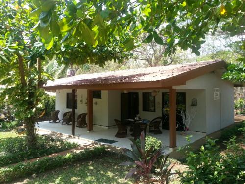 TK-Casa vacacional en condominio en Playas del Coco