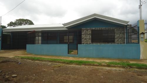Comoda casa nueva en alajuela