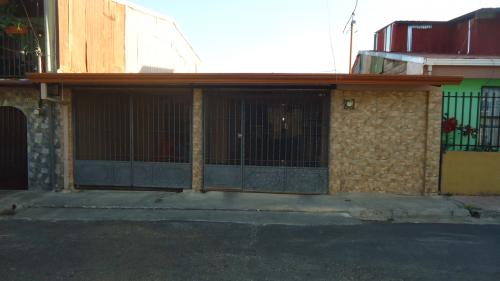 Comoda casa en el brasil de alajuela