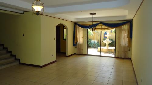 Ganga de casa de grande en alajuela