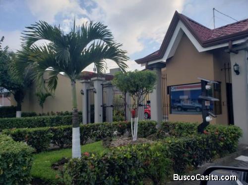 Se vende casa en Desamparados V#115