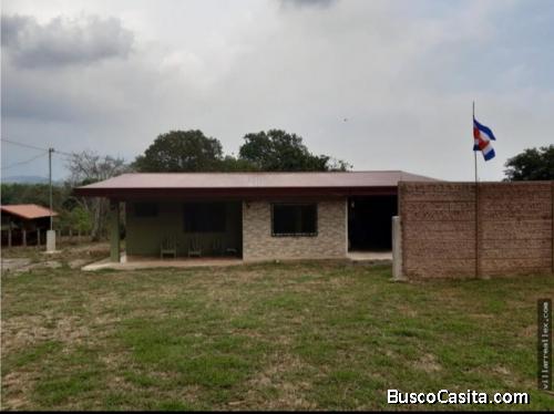 V#150 Amplia Casa en Venta/Grecia-Alajuela  