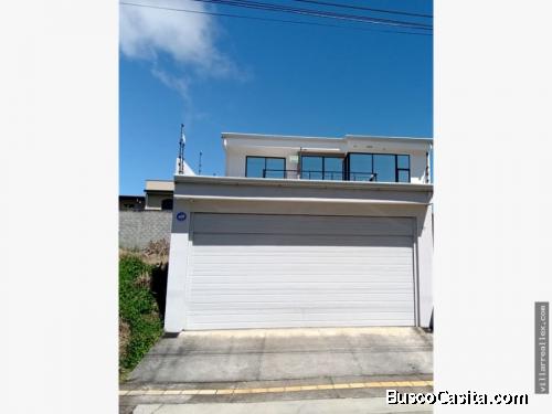 V#133 Preciosa casa en venta/ San Isidro-Heredia