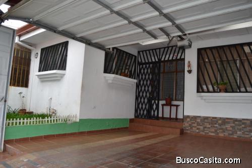 RAH OFC #20-2052  Exclusiva Casa en venta. Limón Pococi
