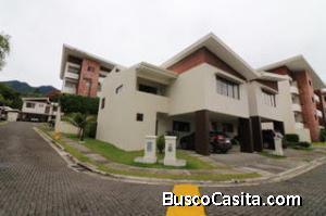 RAH OFC #20-38 casa en venta en Escazu