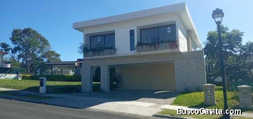CASA EN VENTA. HEREDIA San Francisco de Heredia