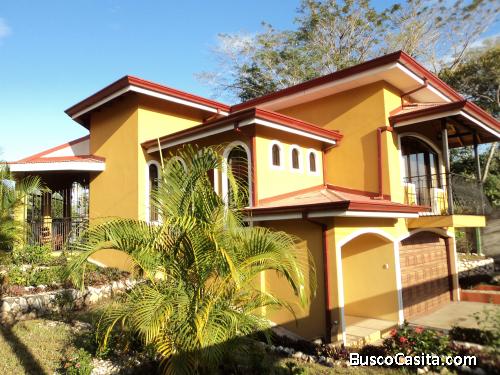 VENDO LINDA CASA EN RESIDENCIAL BOSQUES DON JOSE, NICOYA