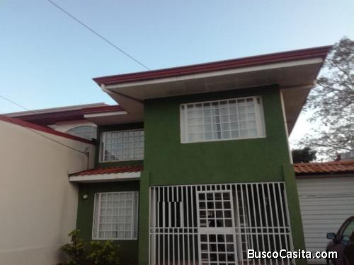 Casa en Residencial Loma Verde, 350 mtrs2