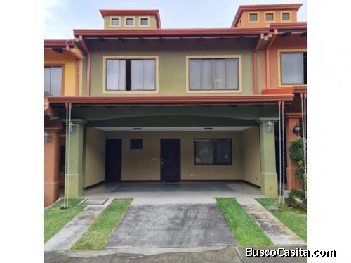 Venta de casa en condominio, San Rafael