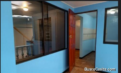 VENTA DE CASA-PRECIO NEGOCIABLE