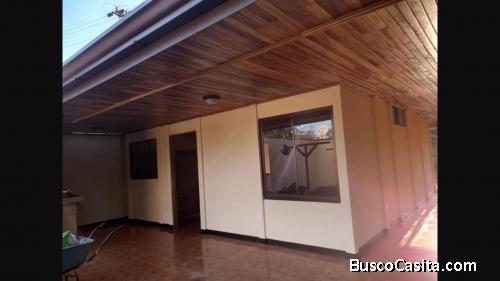 SE VENDE BELLÍSIMA CASA EN ATENAS, ALAJUELA.
