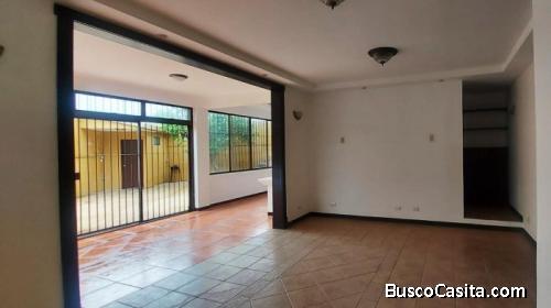 En Venta Casa Con Apartamento En Desamparados Alajuela; Idi: 129772