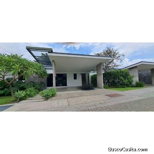 VENTA DE CASA, SAN JOSE, ESCAZU, LAURELES
