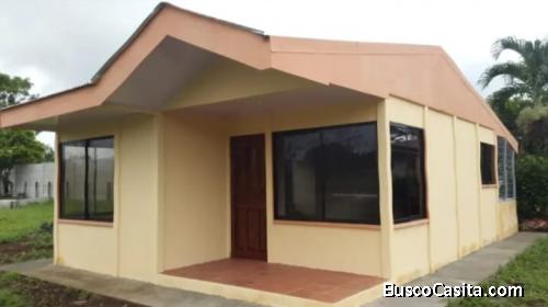 SE VENDE BELLA CASA EN SAN CARLOS. 