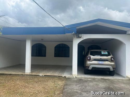 Venta de Estupenda Casa en el Tambor de Alajuela  Mls. 26-876 OFC JB