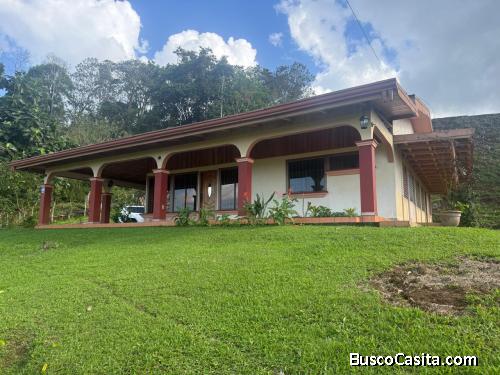 BELLA PROPIEDAD Y CASA EN MONTERREY DE SAN CARLOS. 